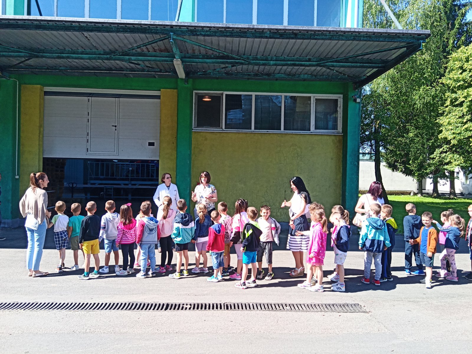 Preko 120 predškolaca posjetilo fabriku "Prijedorčanka"